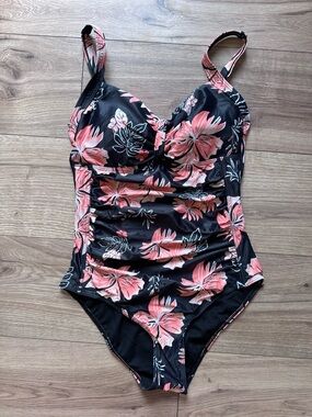 Tempt Me Tropical One Piece Swimsuit Medium